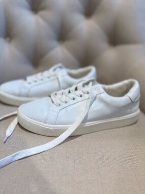 Sam Edelman Classic White Low-Top Sneakers, Size 8